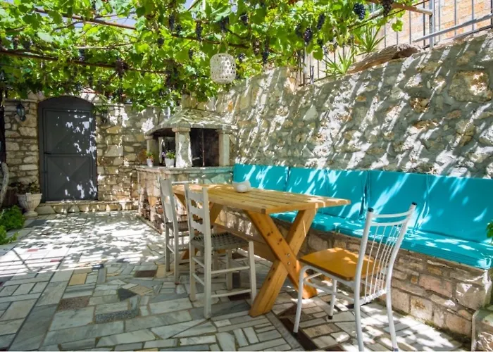 Margarita Couette-café Himarë