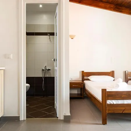 Margarita Bed & Breakfast Himare