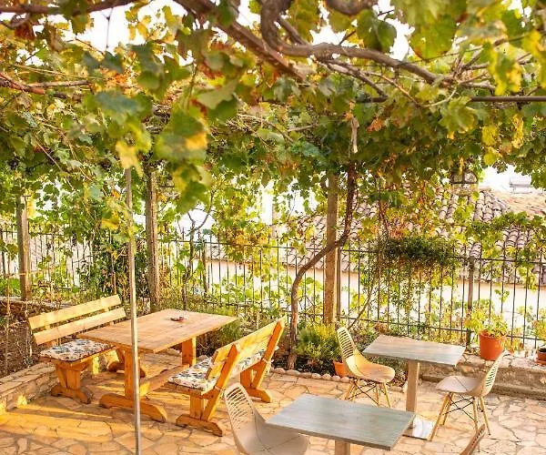 Bed & Breakfast Margarita 3*